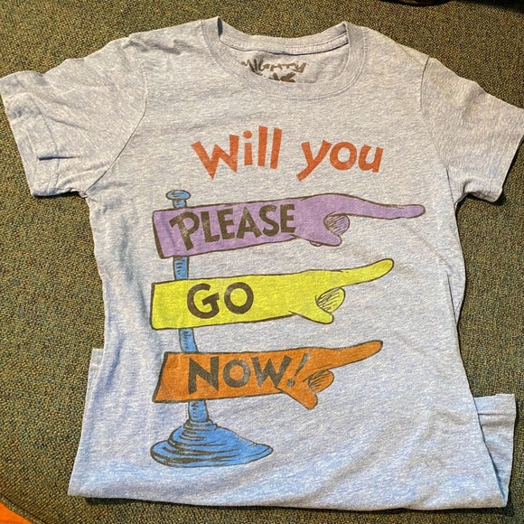 Mighty Fine 👉M Graphic Tee Dr. Seuss “Will You Please Go Now!” Sign Soft Cotton - Picture 1 of 6